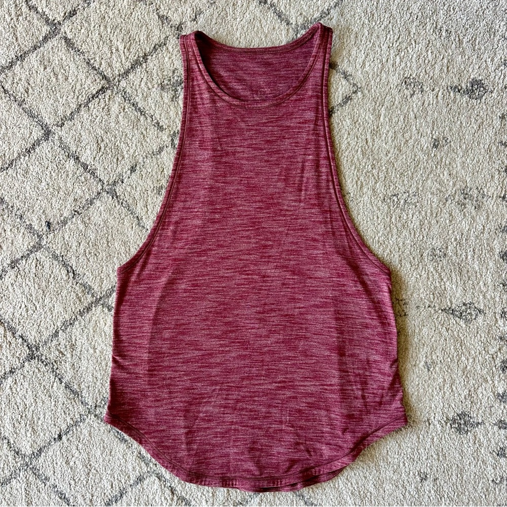 Lululemon tank heathered maroon.